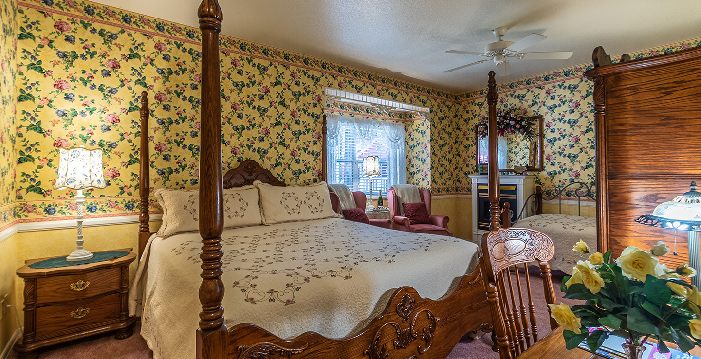  REKINDLE ROMANCE AT APPLES BED AND BREAKFAST INN